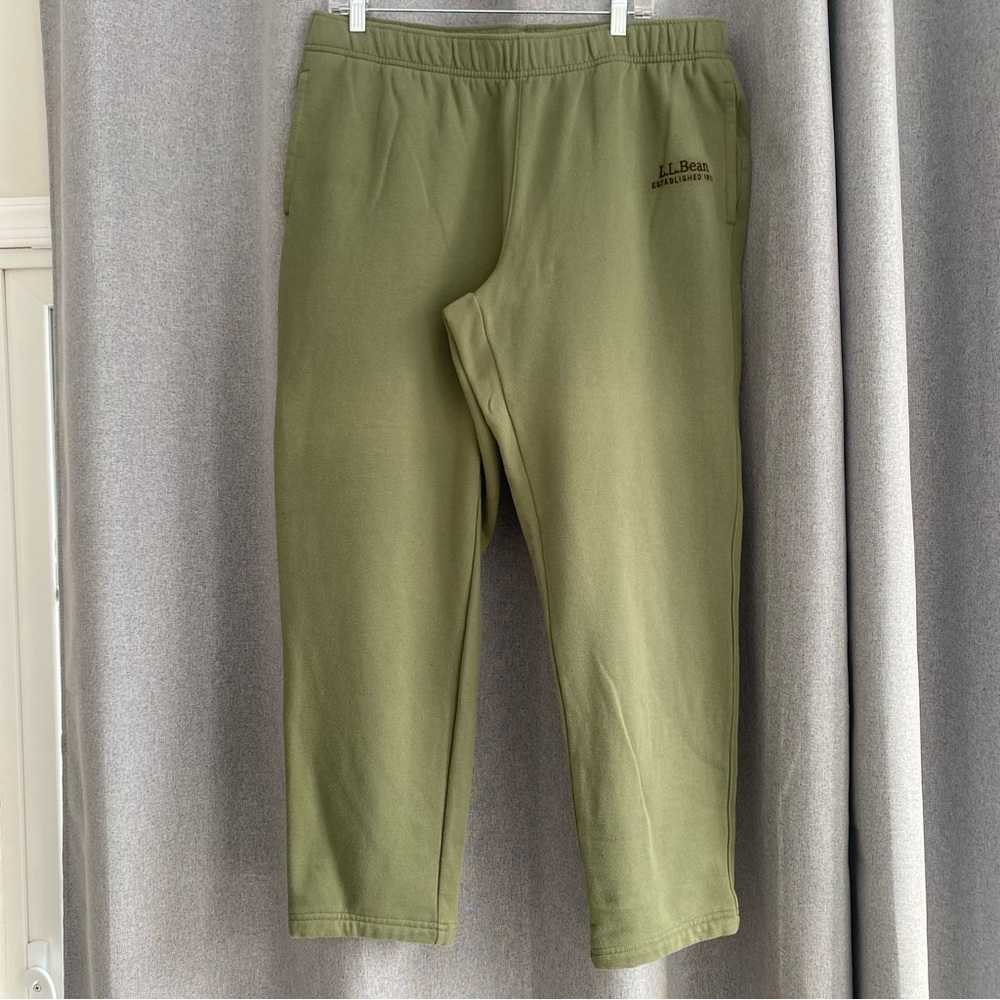 Men's L.L. Bean Jogger Sweatpants Deep Olive Green 32" sz XL - Picture 2 of 5
